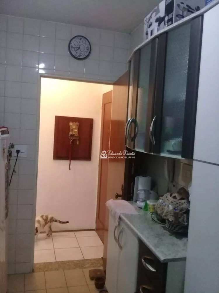 Apartamento à venda com 2 quartos, 60m² - Foto 2