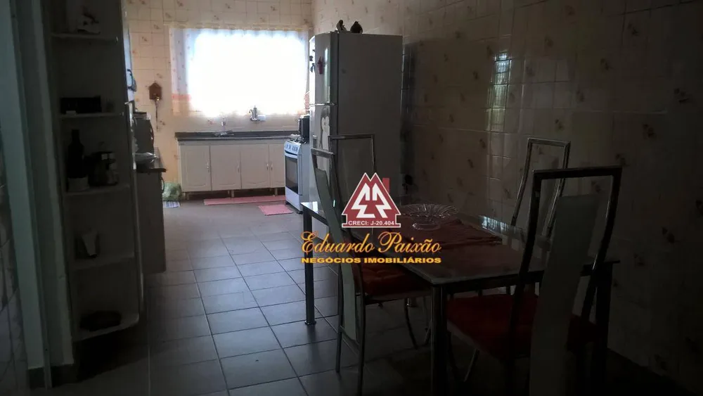 Sítio, 3 quartos, 2624 m² - Foto 7