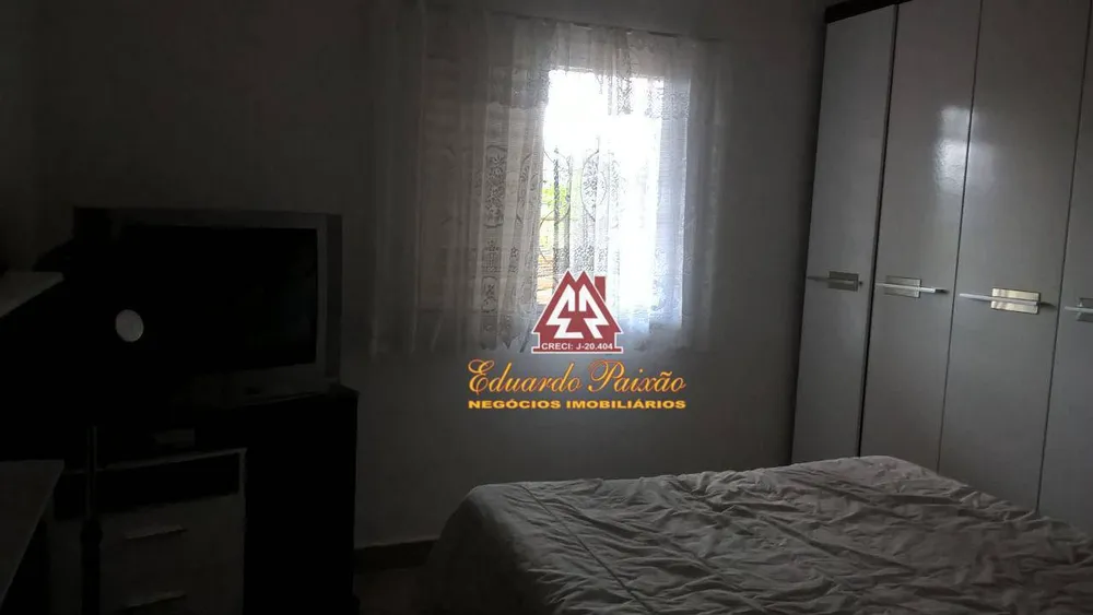 Sítio, 3 quartos, 2624 m² - Foto 5