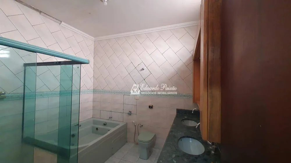 Casa, 3 quartos, 250 m² - Foto 11