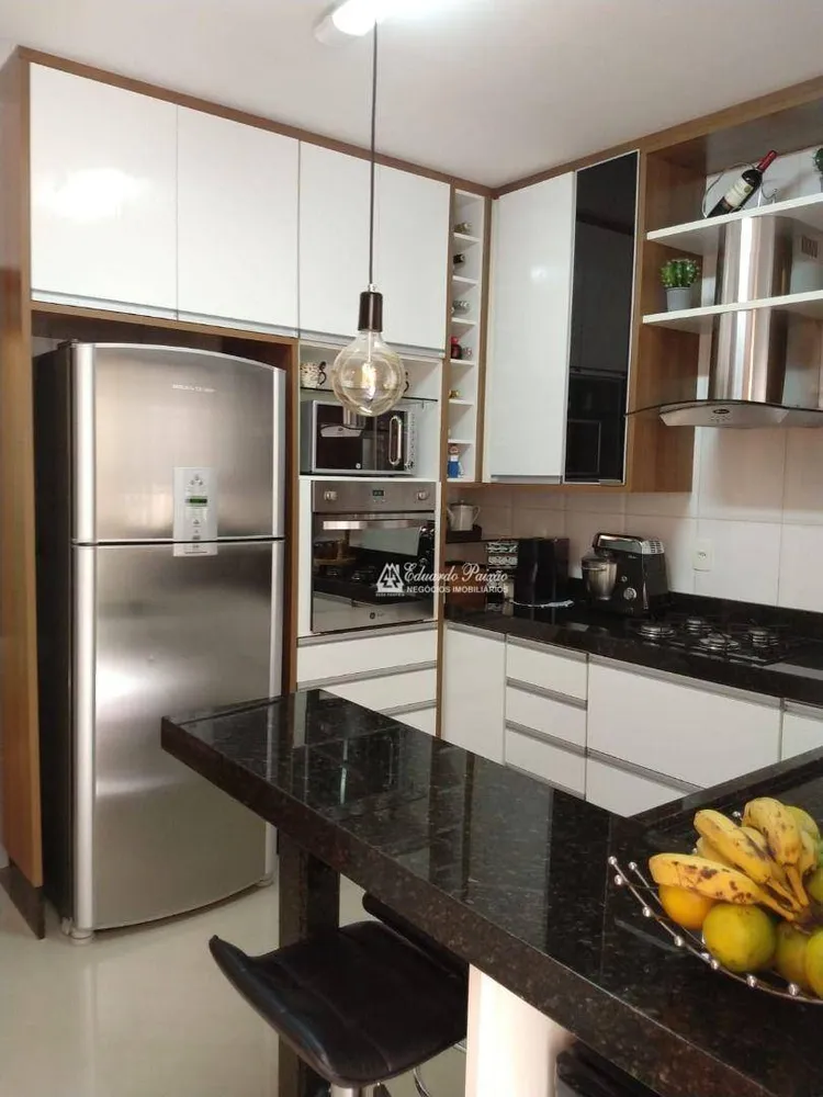 Sobrado, 4 quartos, 250 m² - Foto 2