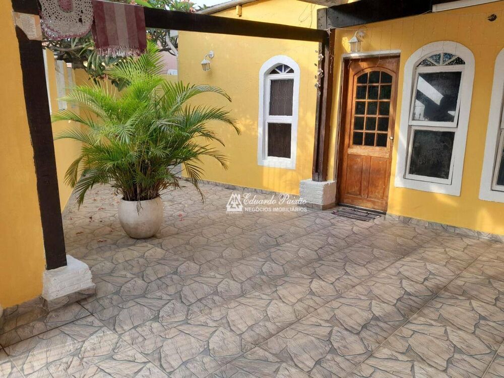 Casa, 4 quartos, 196 m² - Foto 3