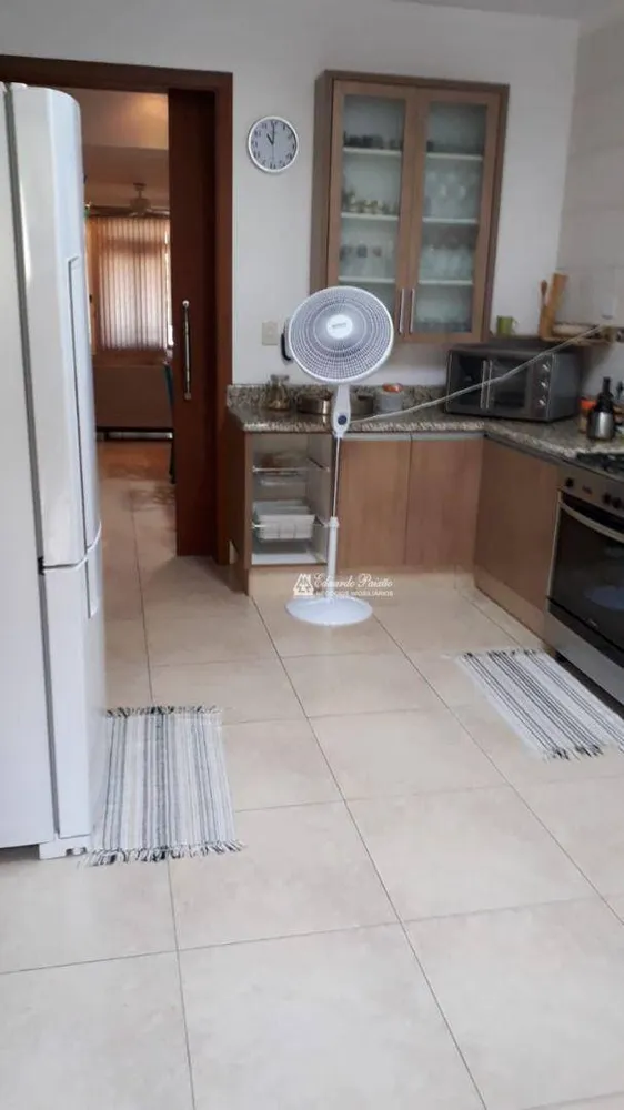Casa, 3 quartos, 260 m² - Foto 6