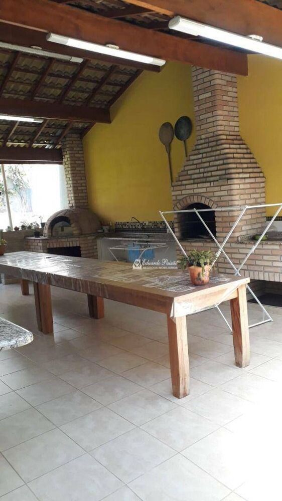 Casa, 3 quartos, 260 m² - Foto 5