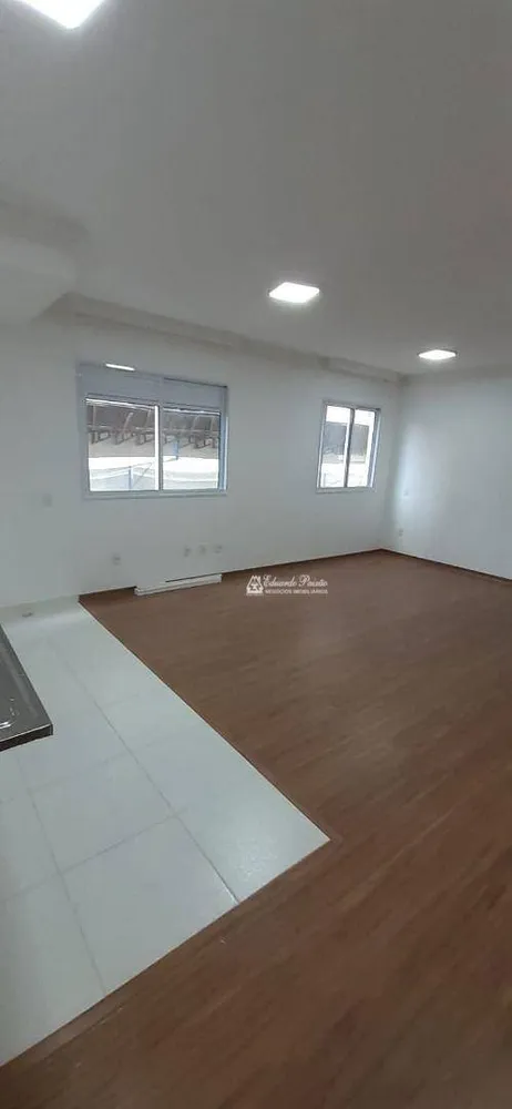 Apartamento, 1 quarto, 32 m² - Foto 4