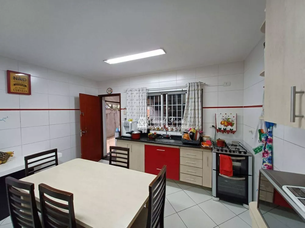 Sobrado à venda com 3 quartos, 155m² - Foto 3