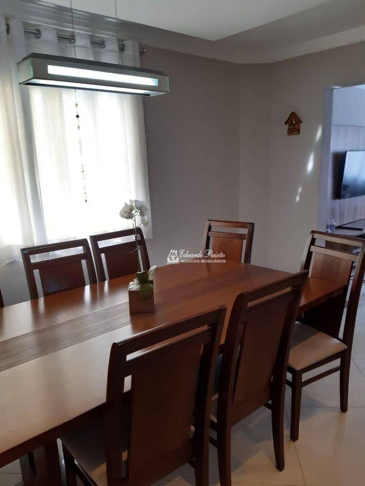 Sobrado à venda com 3 quartos, 260m² - Foto 1