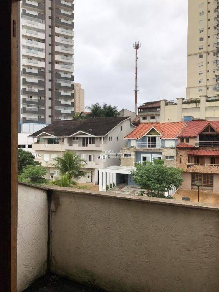 Sobrado, 3 quartos, 250 m² - Foto 1