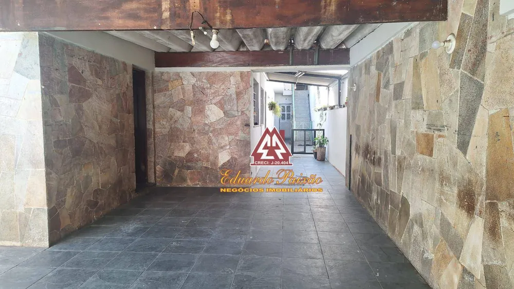 Casa, 3 quartos, 250 m² - Foto 2