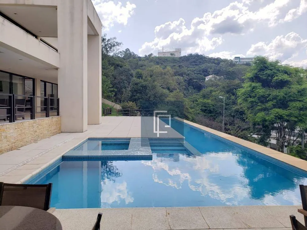 Casa, 5 quartos, 1021 m² - Foto 1