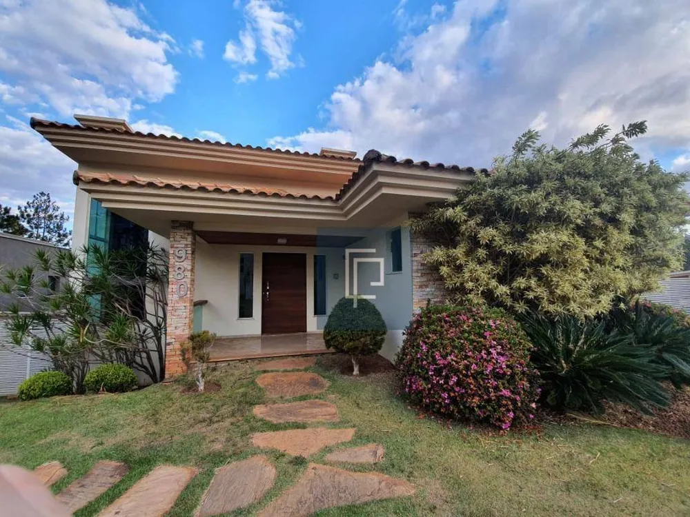 Casa, 4 quartos, 394 m² - Foto 1