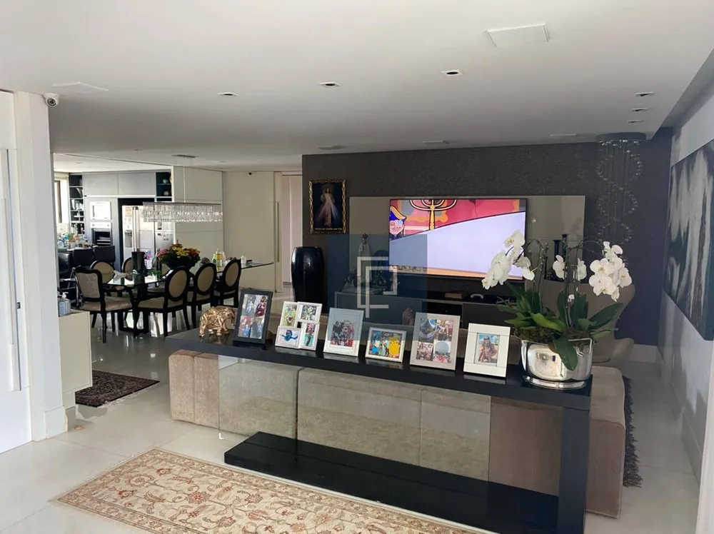 Apartamento, 4 quartos, 263 m² - Foto 2