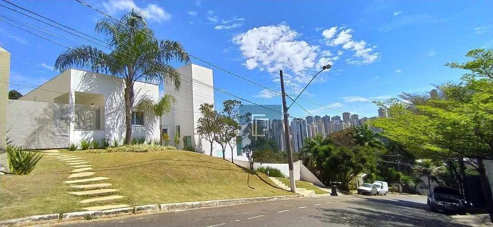 Casa, 4 quartos, 350 m² - Foto 2