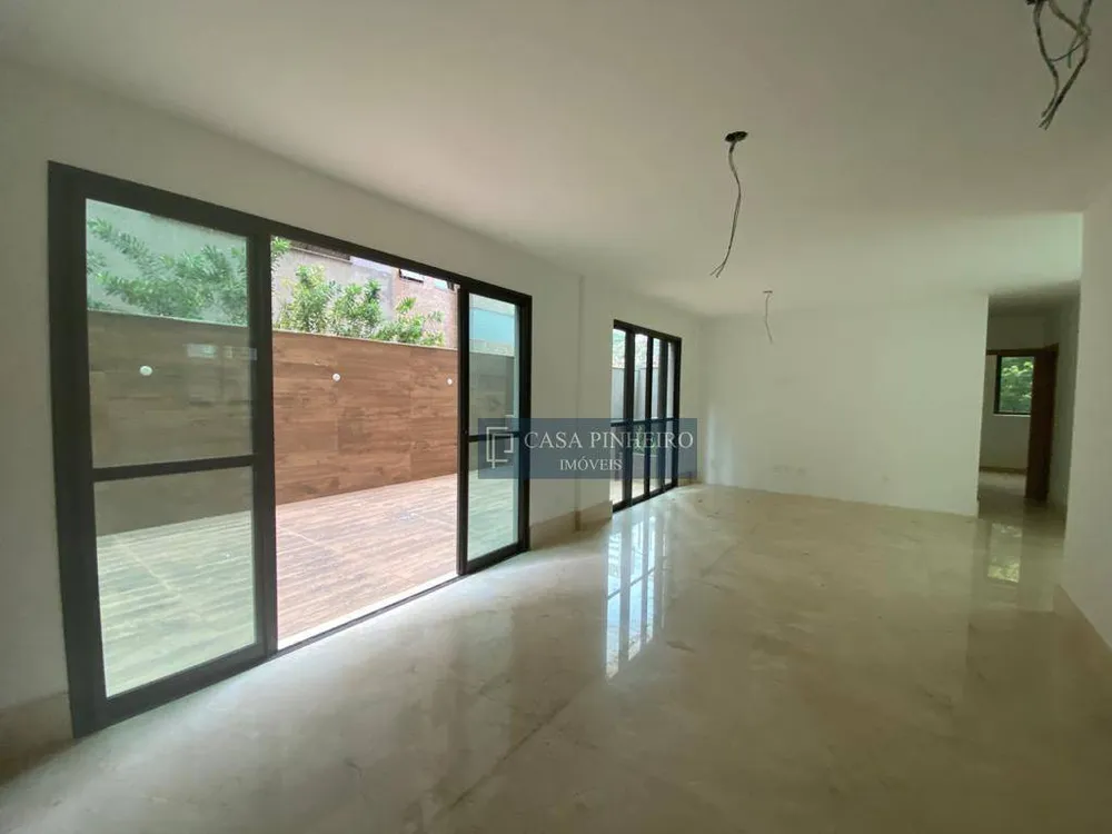 Apartamento, 3 quartos, 110 m² - Foto 1