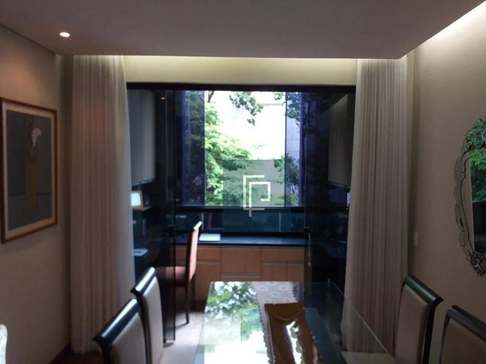 Apartamento, 3 quartos, 164 m² - Foto 2