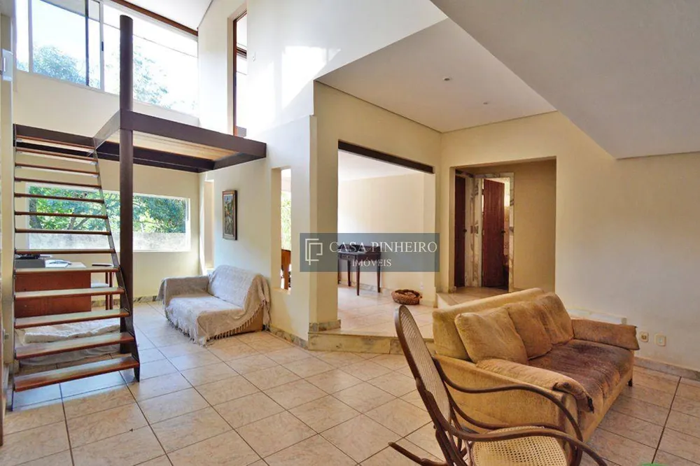 Casa, 4 quartos, 300 m² - Foto 1