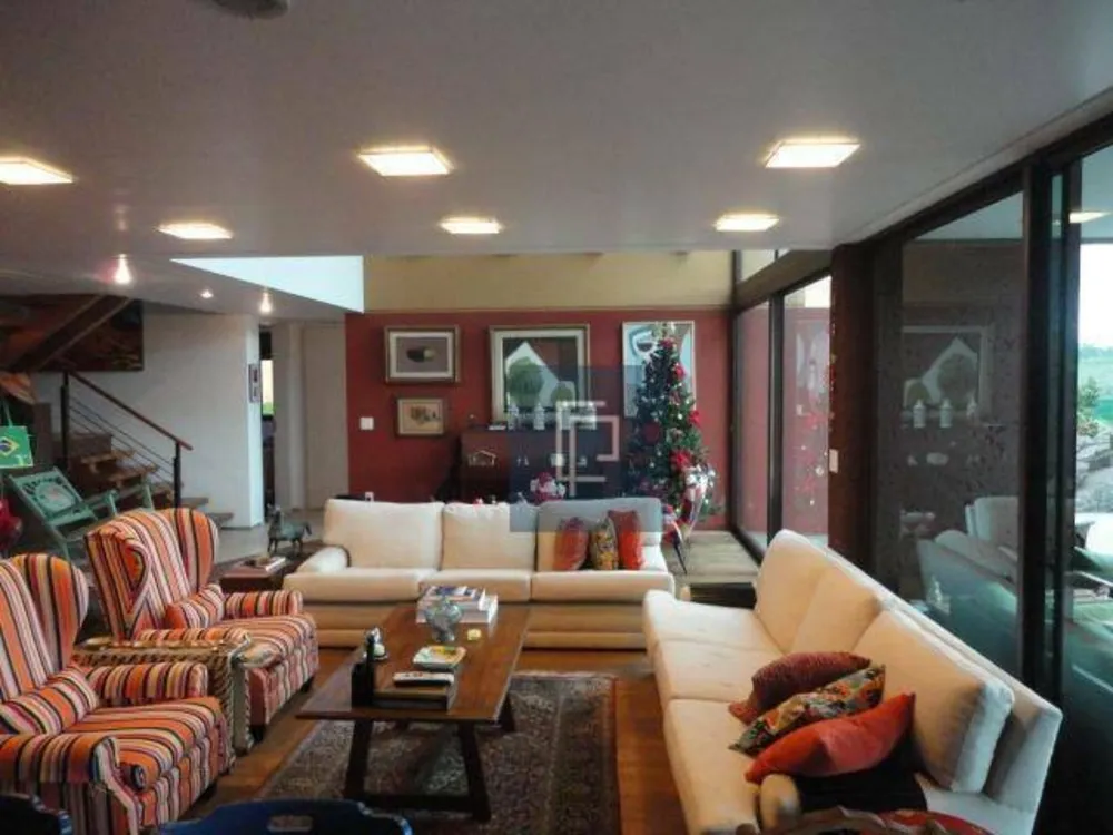 Casa, 4 quartos, 350 m² - Foto 1