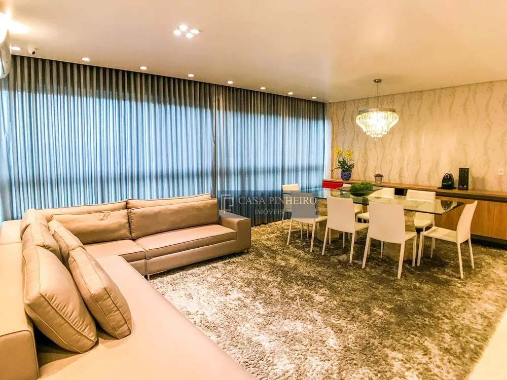 Cobertura, 3 quartos, 232 m² - Foto 4
