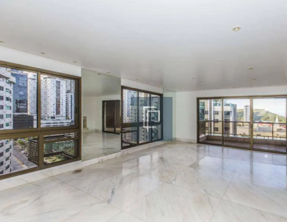 Apartamento, 4 quartos, 196 m² - Foto 2