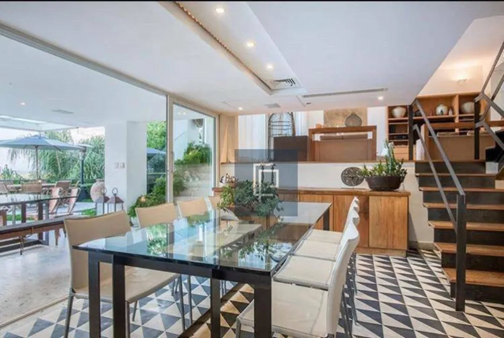 Casa, 4 quartos, 670 m² - Foto 1