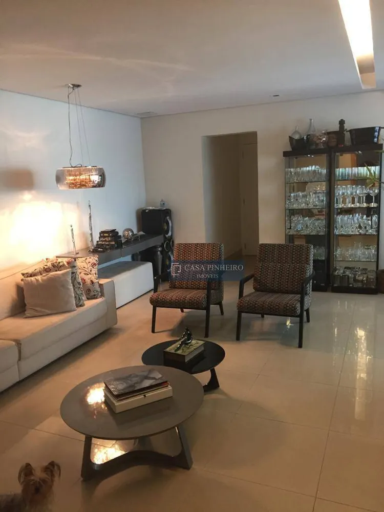 Apartamento, 4 quartos, 135 m² - Foto 3
