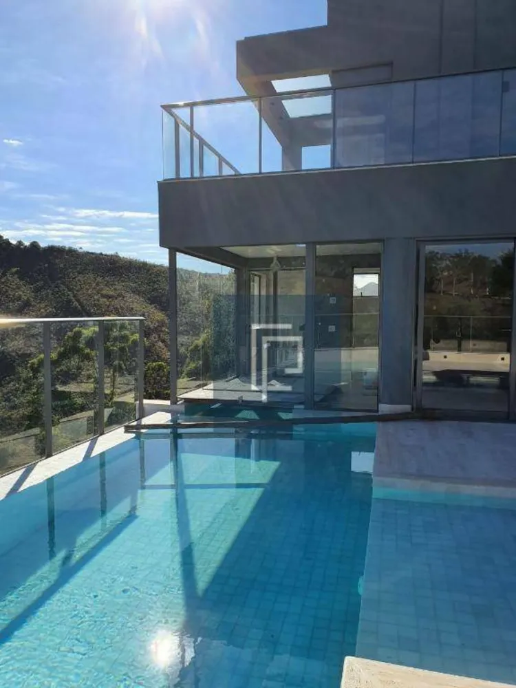 Casa, 6 quartos, 1020 m² - Foto 1
