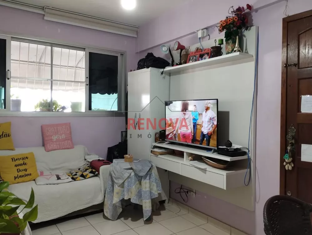 Apartamento à venda com 2 quartos, 64m² - Foto 3