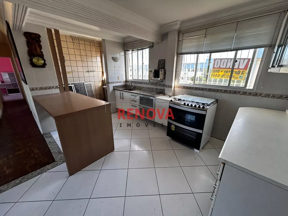 Apartamento à venda com 3 quartos, 84m² - Foto 2