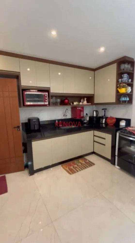 Casa, 4 quartos, 300 m² - Foto 3
