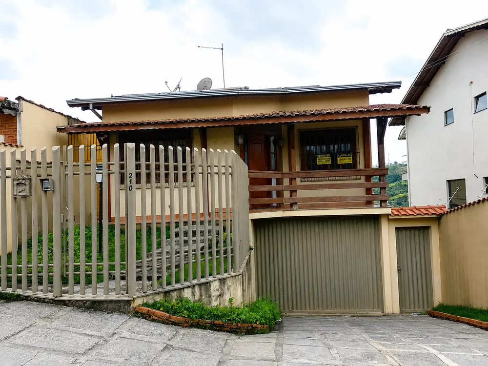 Casa, 3 quartos, 208 m² - Foto 2