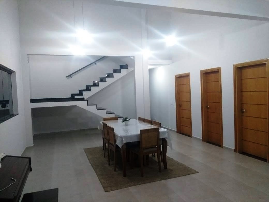 Casa à venda com 5 quartos, 350m² - Foto 5