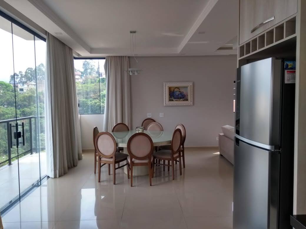 Casa à venda com 5 quartos, 350m² - Foto 11