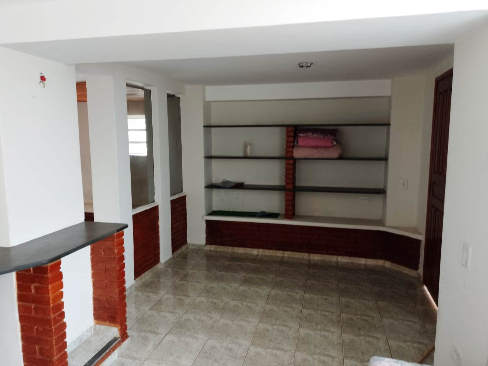 Chácara à venda com 3 quartos, 200m² - Foto 6