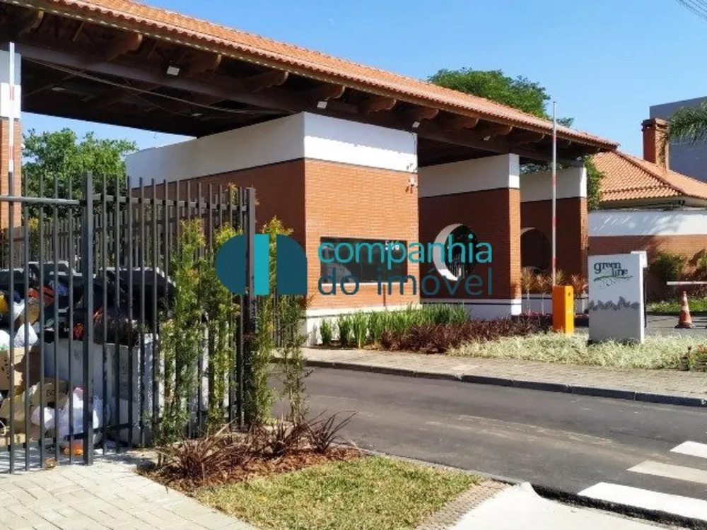 Casa de Condomínio à venda com 4 quartos, 206m² - Foto 2