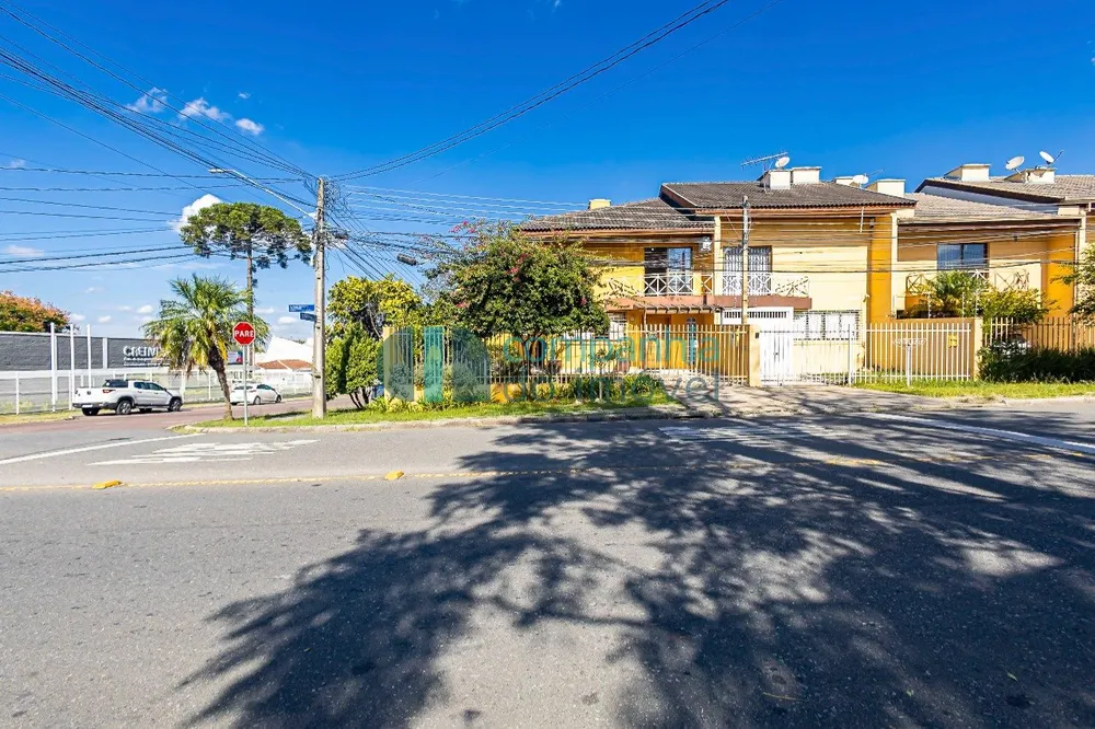 Casa, 3 quartos, 237 m² - Foto 1