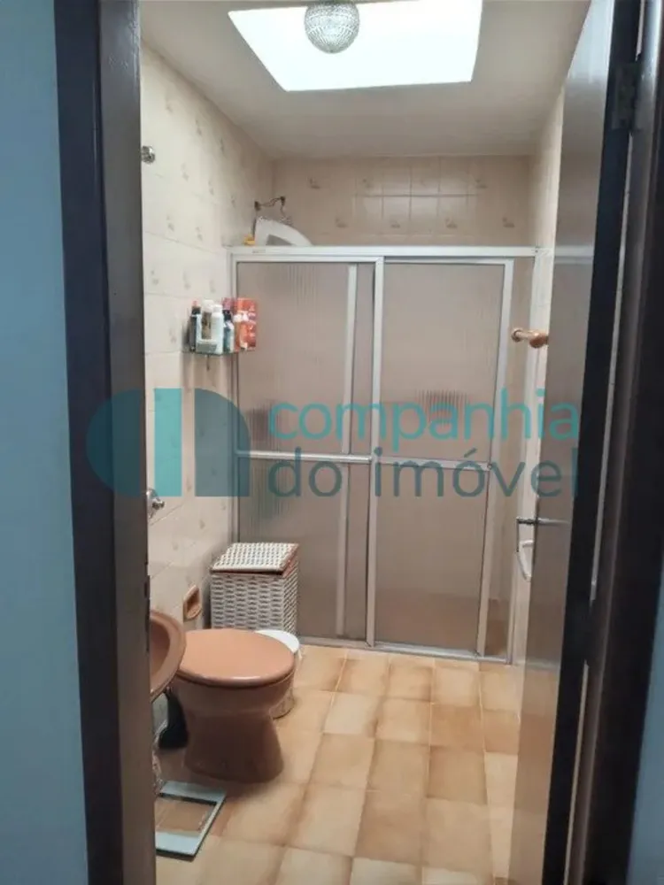 Casa, 4 quartos, 228 m² - Foto 4
