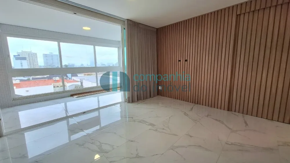 Apartamento, 3 quartos, 146 m² - Foto 1