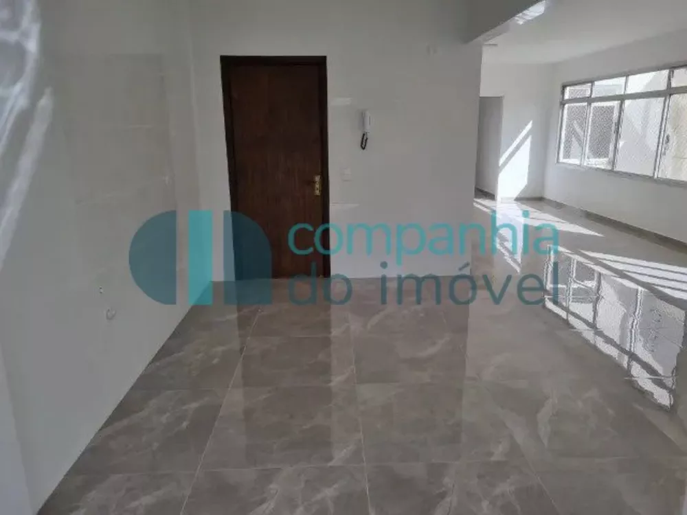 Apartamento à venda com 3 quartos, 140m² - Foto 5