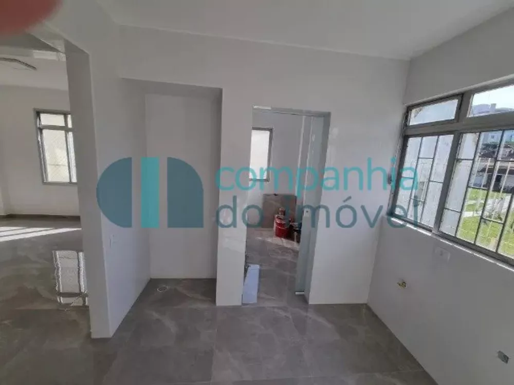 Apartamento à venda com 3 quartos, 140m² - Foto 8