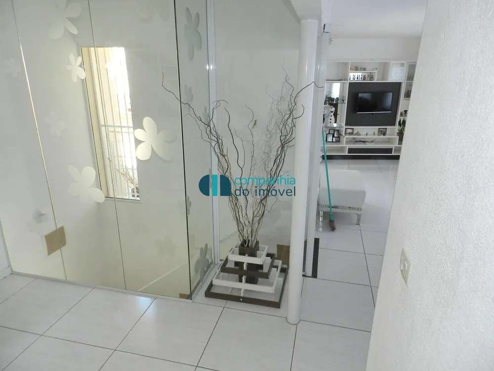 Sobrado, 4 quartos, 307 m² - Foto 8