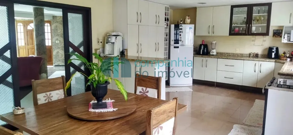 Sobrado, 5 quartos, 320 m² - Foto 5