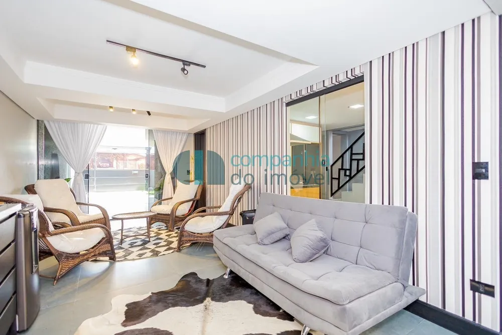 Sobrado, 3 quartos, 200 m² - Foto 2