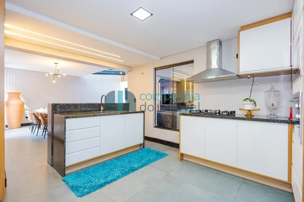 Sobrado, 3 quartos, 200 m² - Foto 2