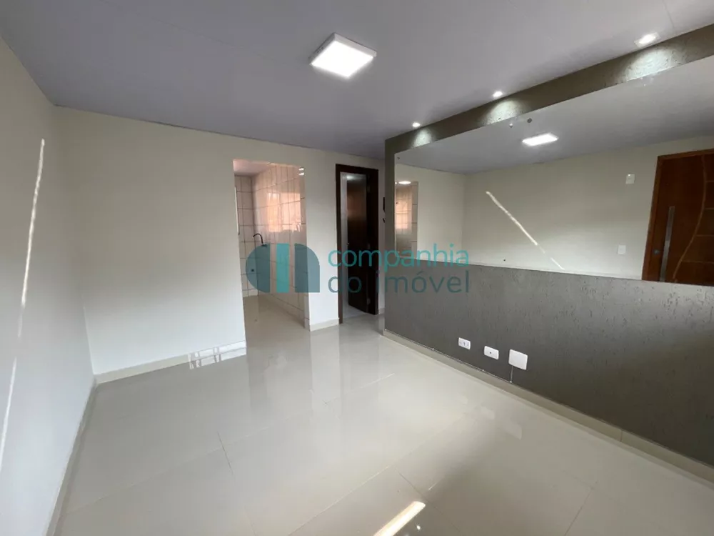 Apartamento à venda com 2 quartos, 38m² - Foto 3