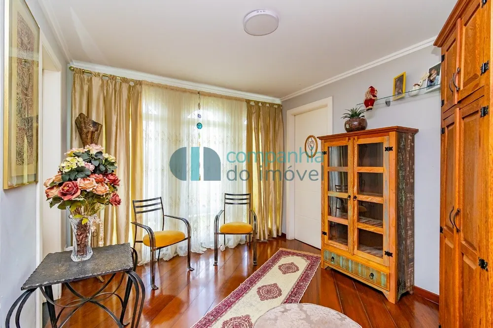 Casa, 5 quartos, 168 m² - Foto 3