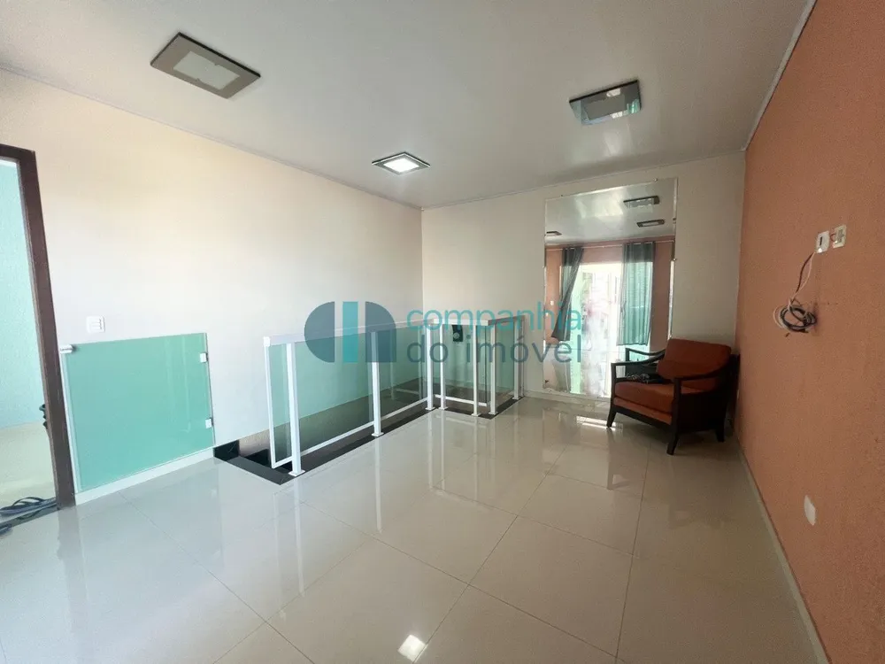 Casa, 4 quartos, 192 m² - Foto 3