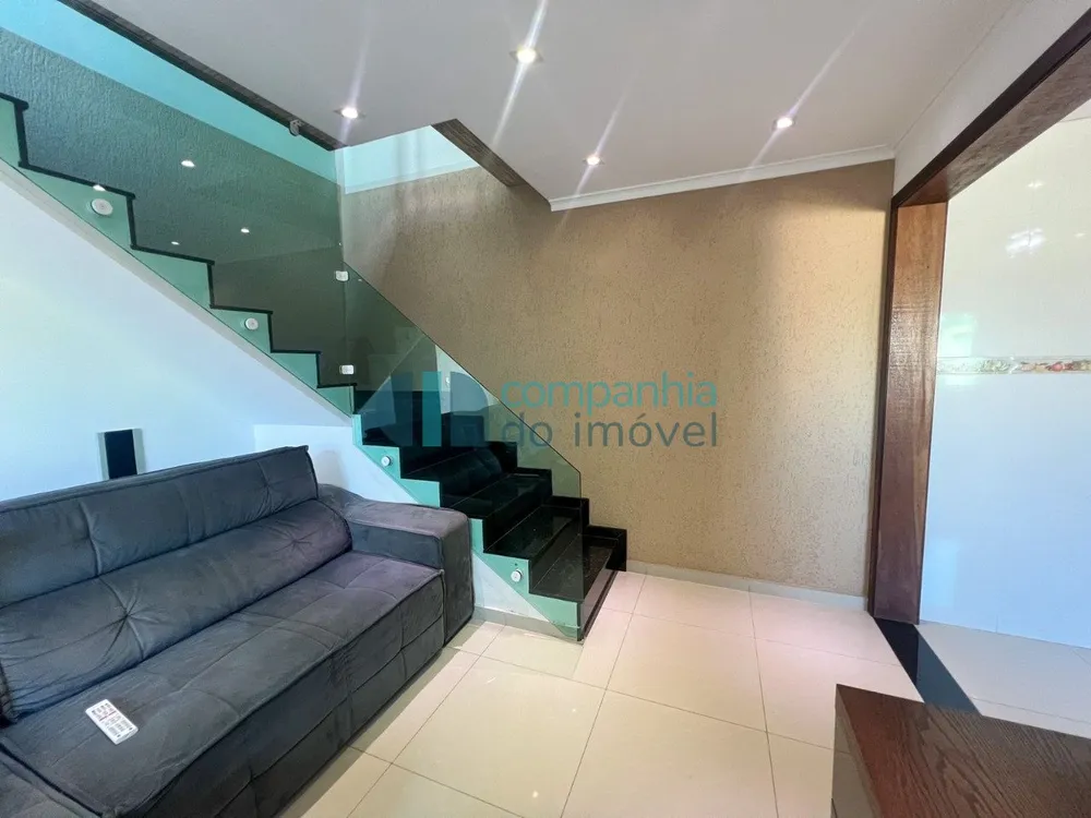 Casa, 4 quartos, 192 m² - Foto 2
