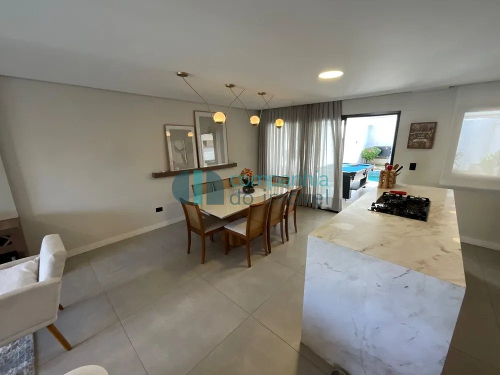 Sobrado, 3 quartos, 240 m² - Foto 3
