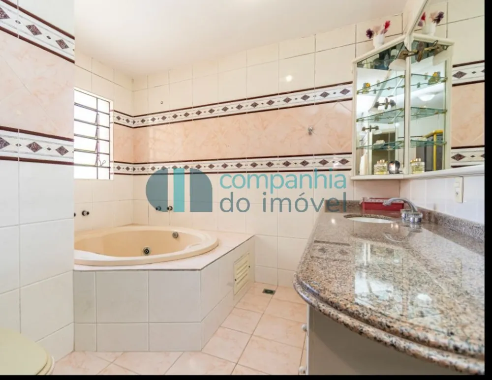 Sobrado, 3 quartos, 256 m² - Foto 4