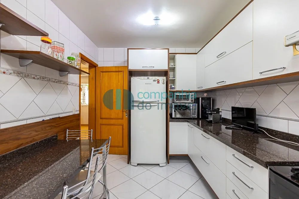 Sobrado, 3 quartos, 235 m² - Foto 4
